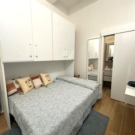 Casa Manu Centro Bologna Lägenhet Exteriör bild